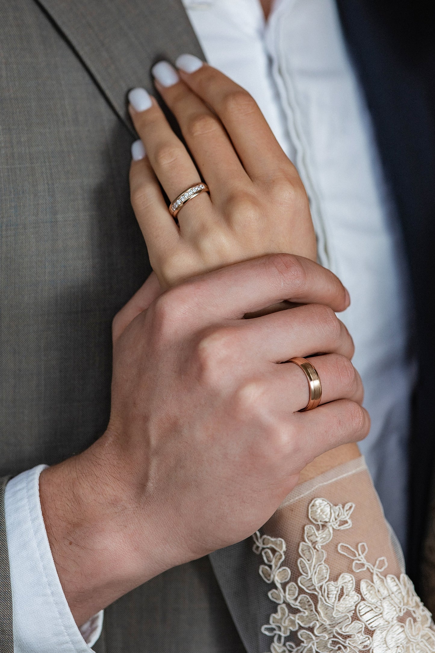 Wedding bands set his and hers. Couples wedding bands. Diamond wedding band. Unique matching wedding bands. His and hers wedding bands. Diamond wedding rings. Classic wedding rings set. Unique wedding bands.Rose gold wedding ring set