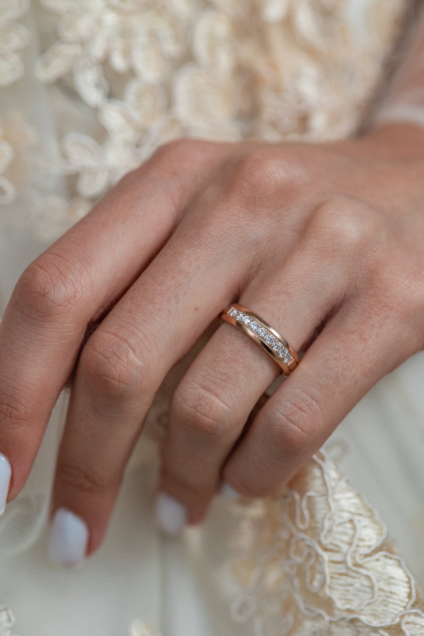 Wedding bands set his and hers. Couples wedding bands. Diamond wedding band. Unique matching wedding bands. His and hers wedding bands. Diamond wedding rings. Classic wedding rings set. Unique wedding bands.Rose gold wedding ring set