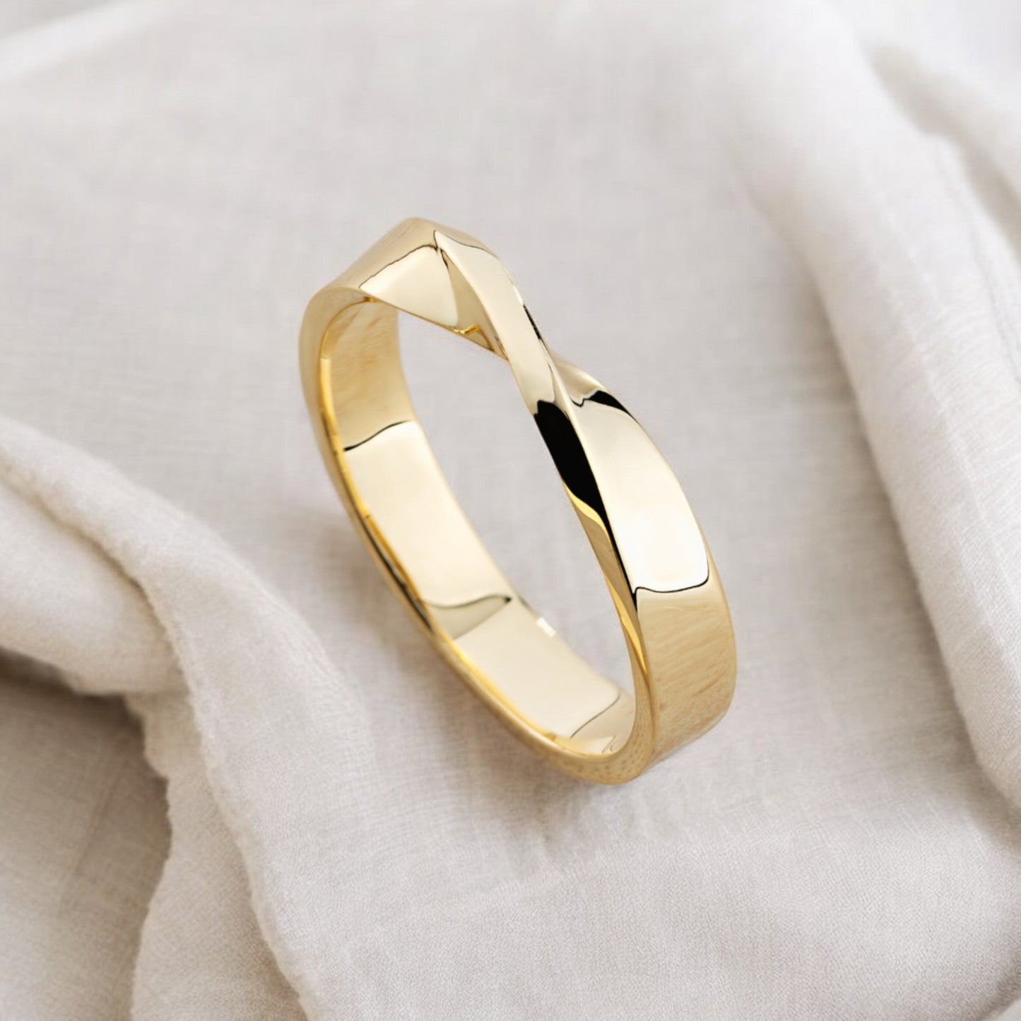Mobius wedding bands