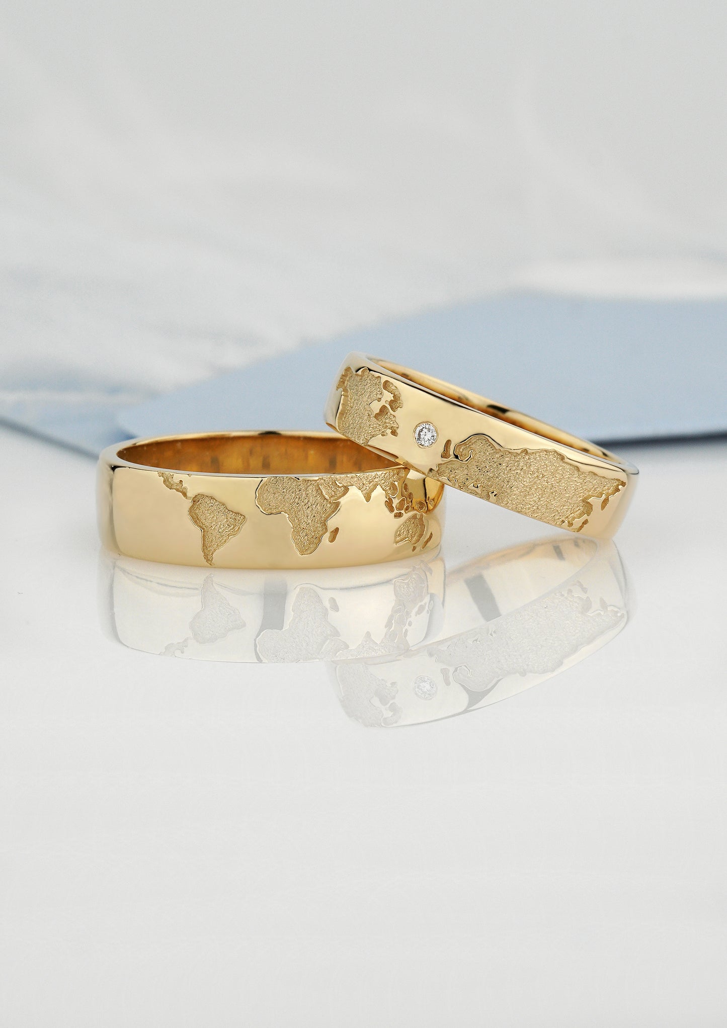 world map wedding bands, gold wedding rings, wedding rings set, matching wedding bands, couple wedding rings, unique wedding bands