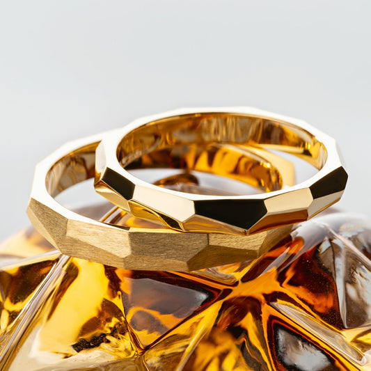 Couple wedding rings with faceted surface - couple rings - couple rings set - couple wedding bands - escorialjewelry