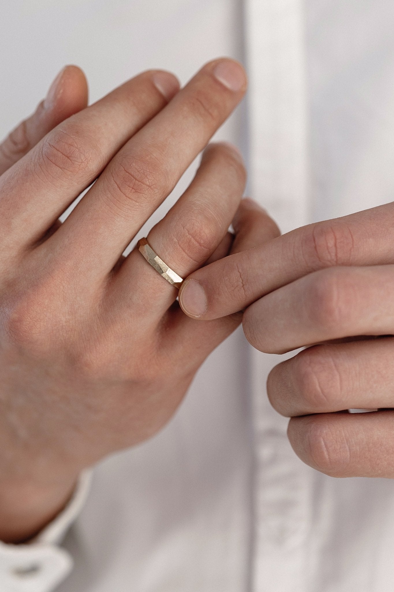 Couple wedding rings with faceted surface - couple rings - couple rings set - couple wedding bands - escorialjewelry