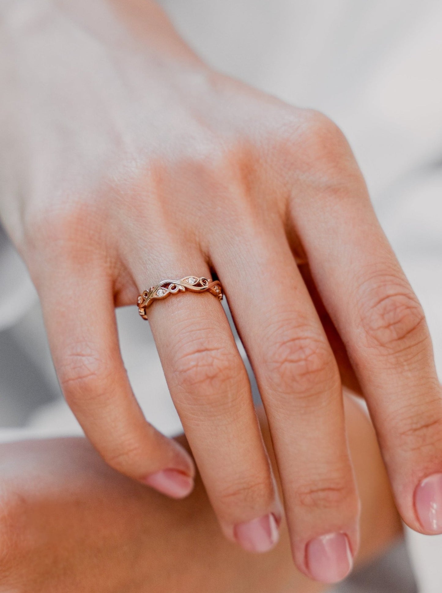 Dainity floral band - 14k gold band - 14k gold ring - boho - escorialjewelry