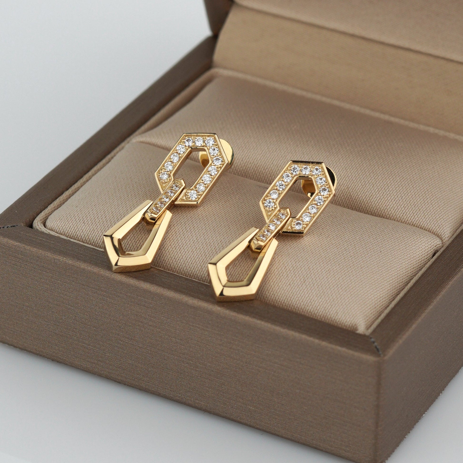 dangle drop earrings