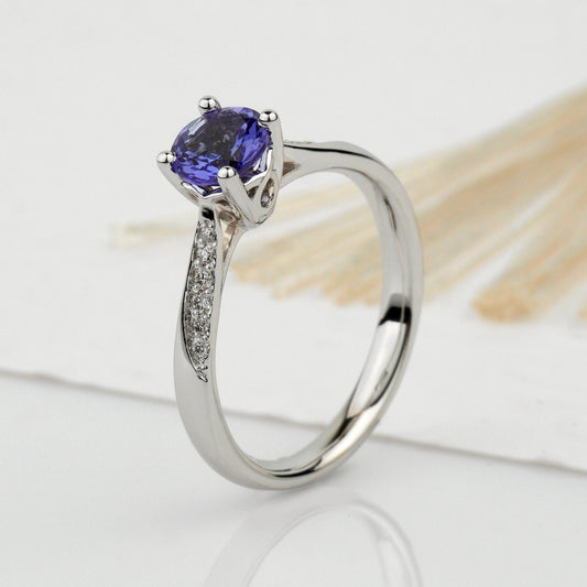 Engagement ring with tanzanite and diamonds - diamond engagement ring - diamond ring - engagement ring - escorialjewelry