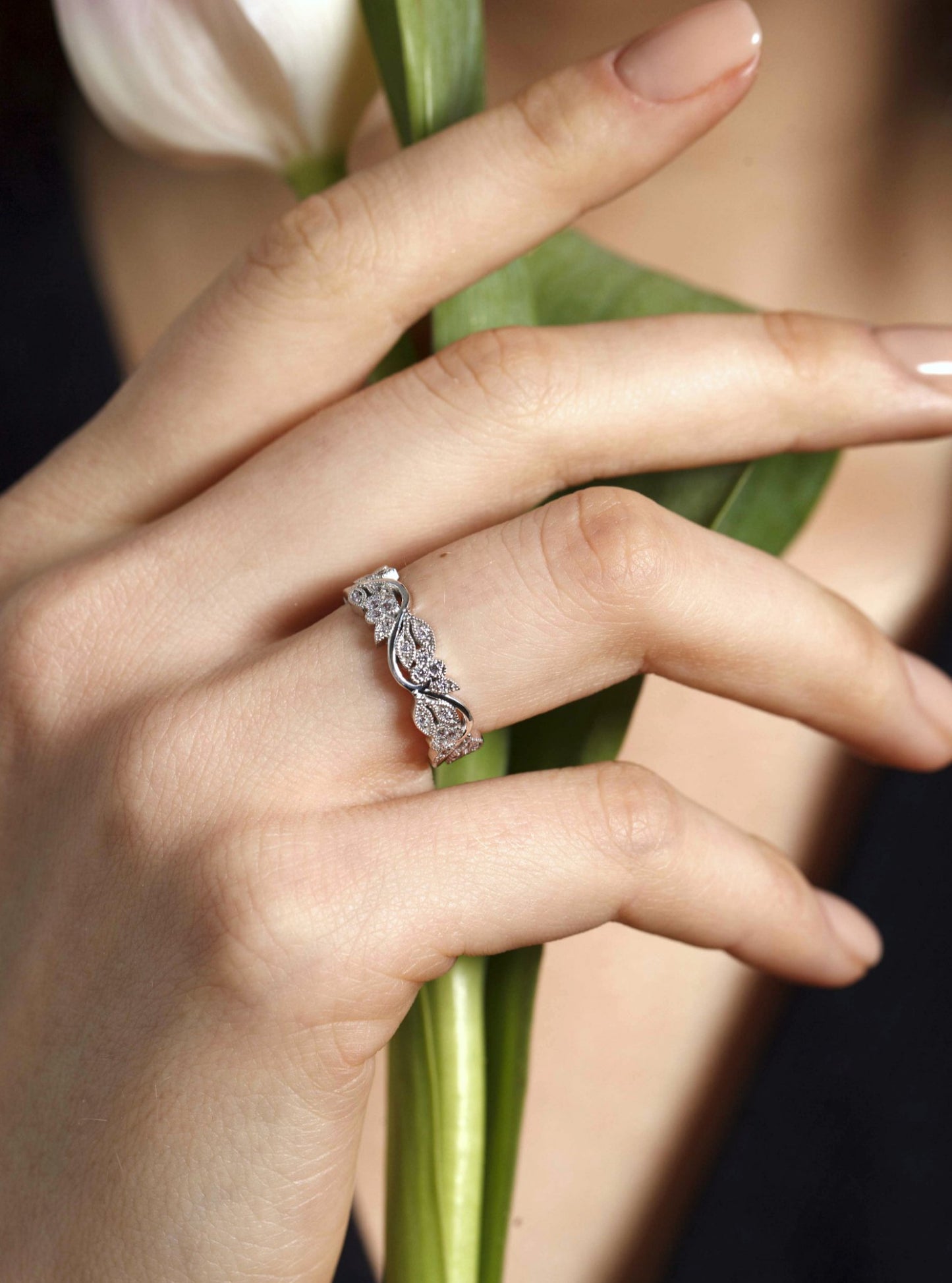 Floral wedding band - 14k gold band - 14k gold ring - boho - escorialjewelry