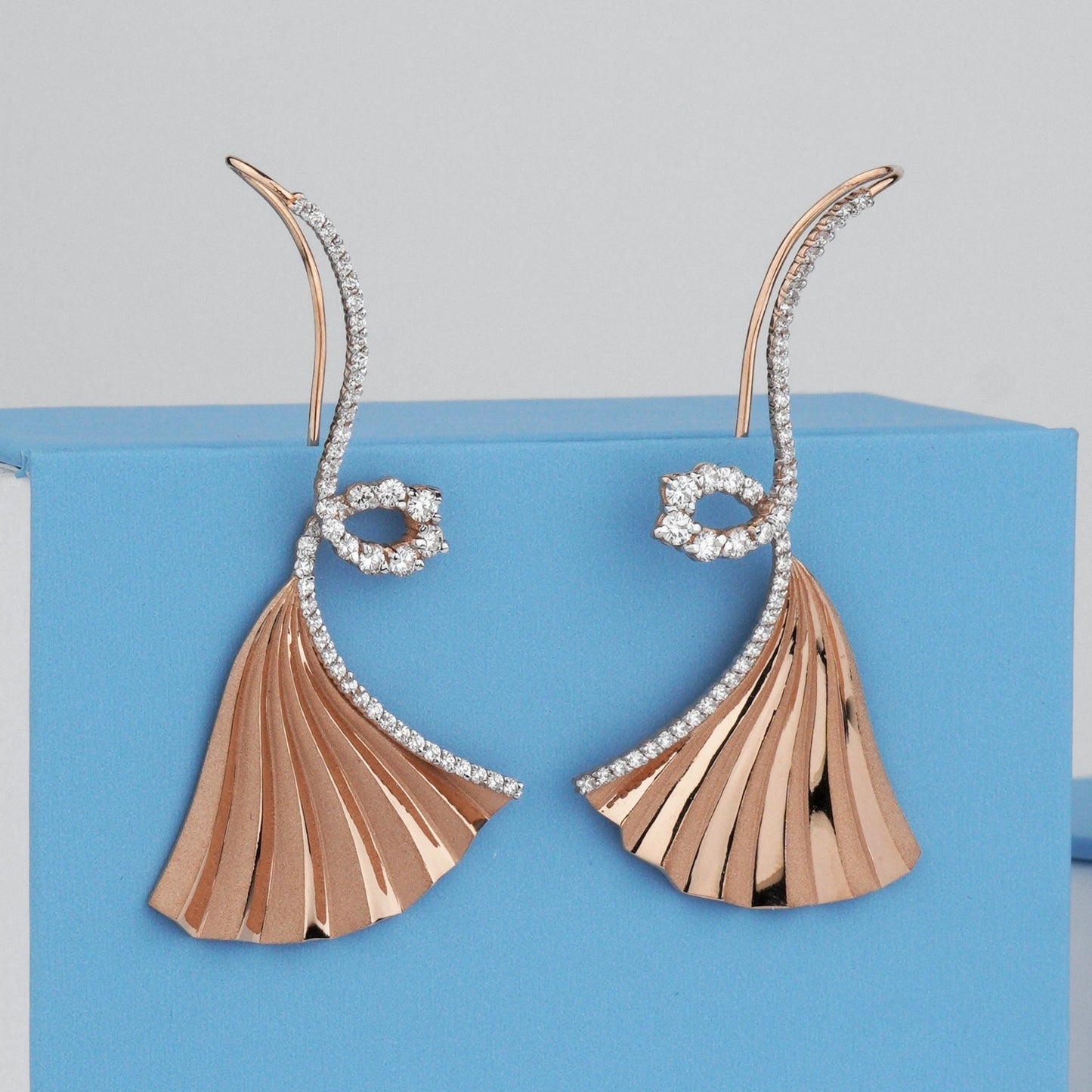 Gold fan earrings - diamond earrings - drop earrings - fan earrings - escorialjewelry