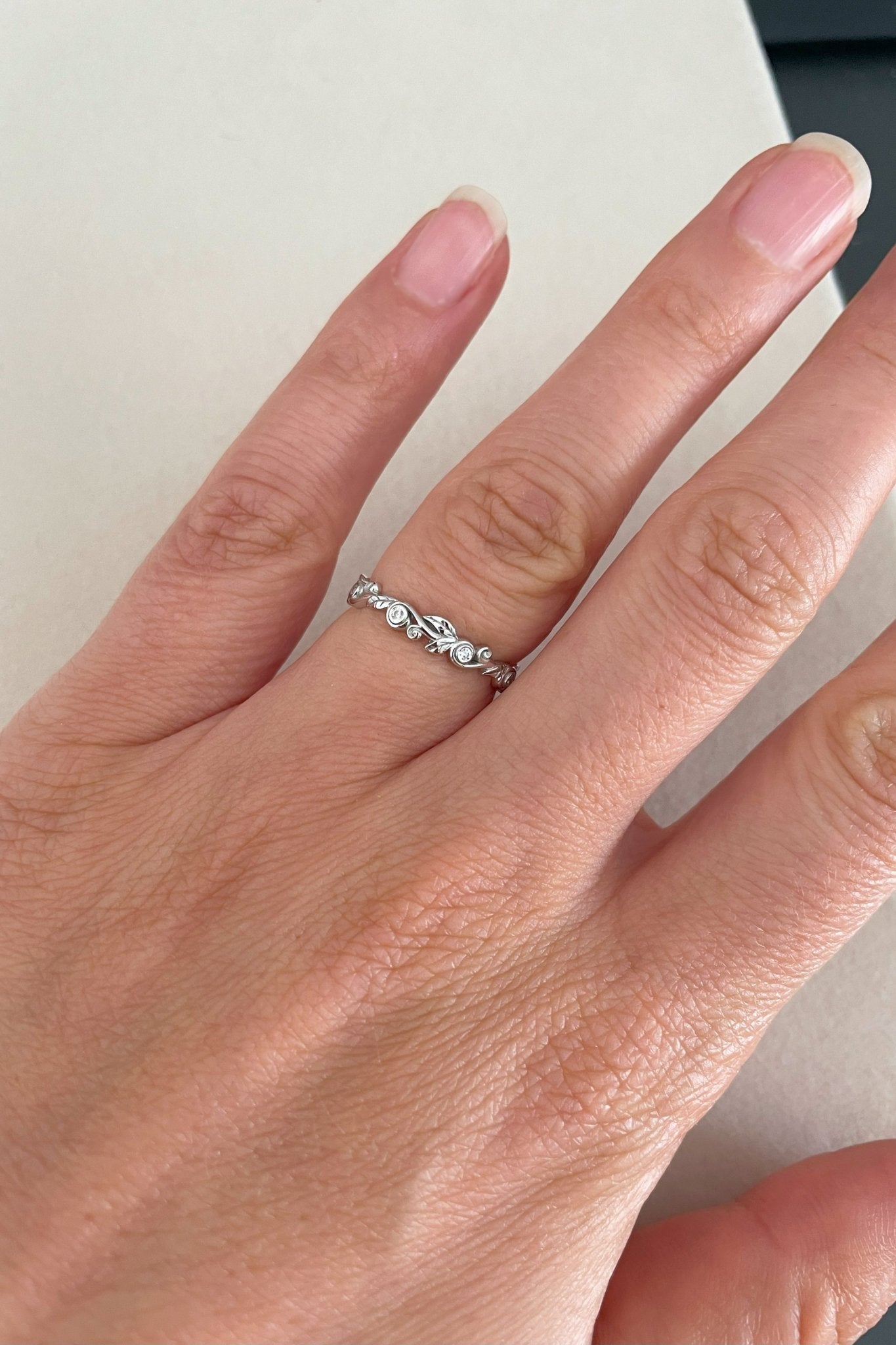 Gold floral ring - boho wedding ring - boho wedding rings - dainty floral band - escorialjewelry