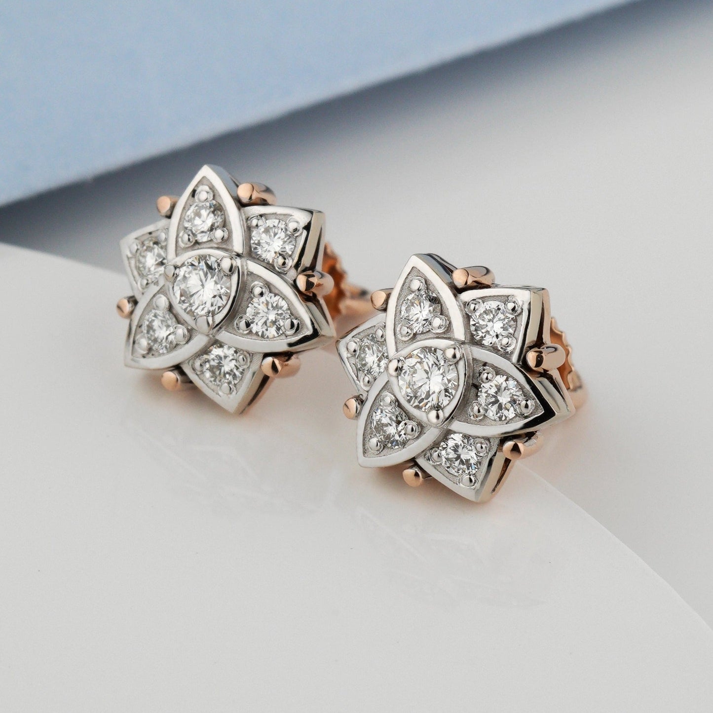 Gold flower earrings - diamond earrings - floral earrings - flower earrings - escorialjewelry