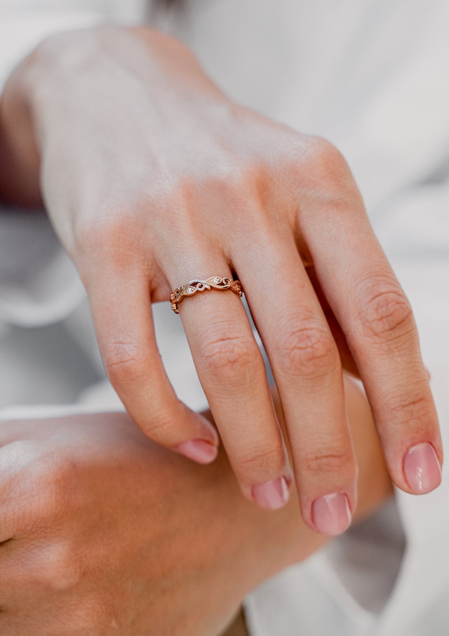 His and hers wedding bands set - couple rings - couple wedding bands - diamond gold band - escorialjewelry