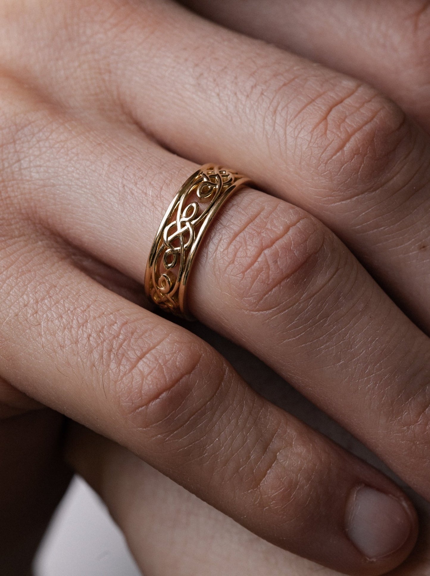 Love knot wedding rings - celtic wedding rings - couple rings - couple wedding bands - escorialjewelry