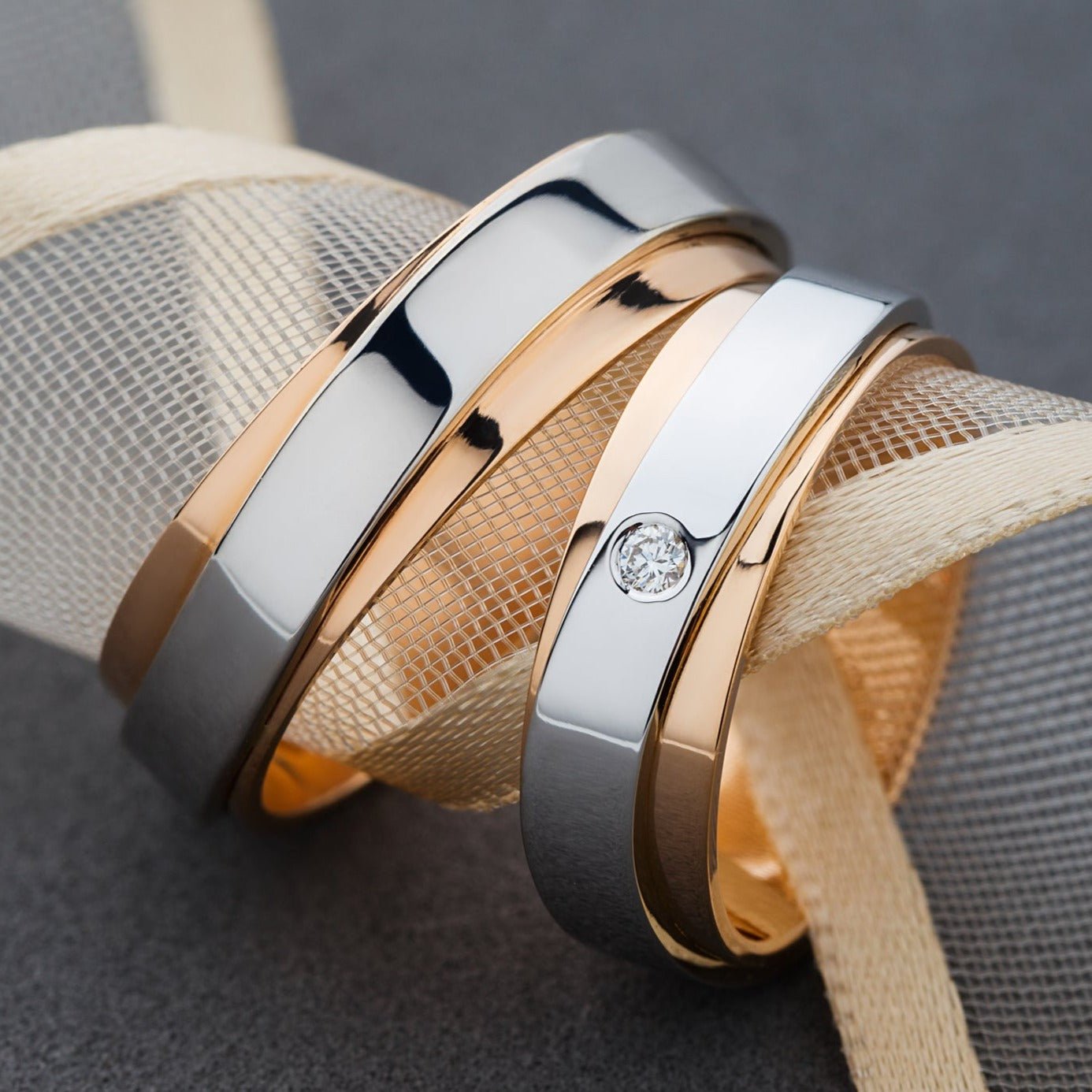 Matching couple rings set made of two colors of gold - couple rings - couple rings set - couple wedding bands - escorialjewelry