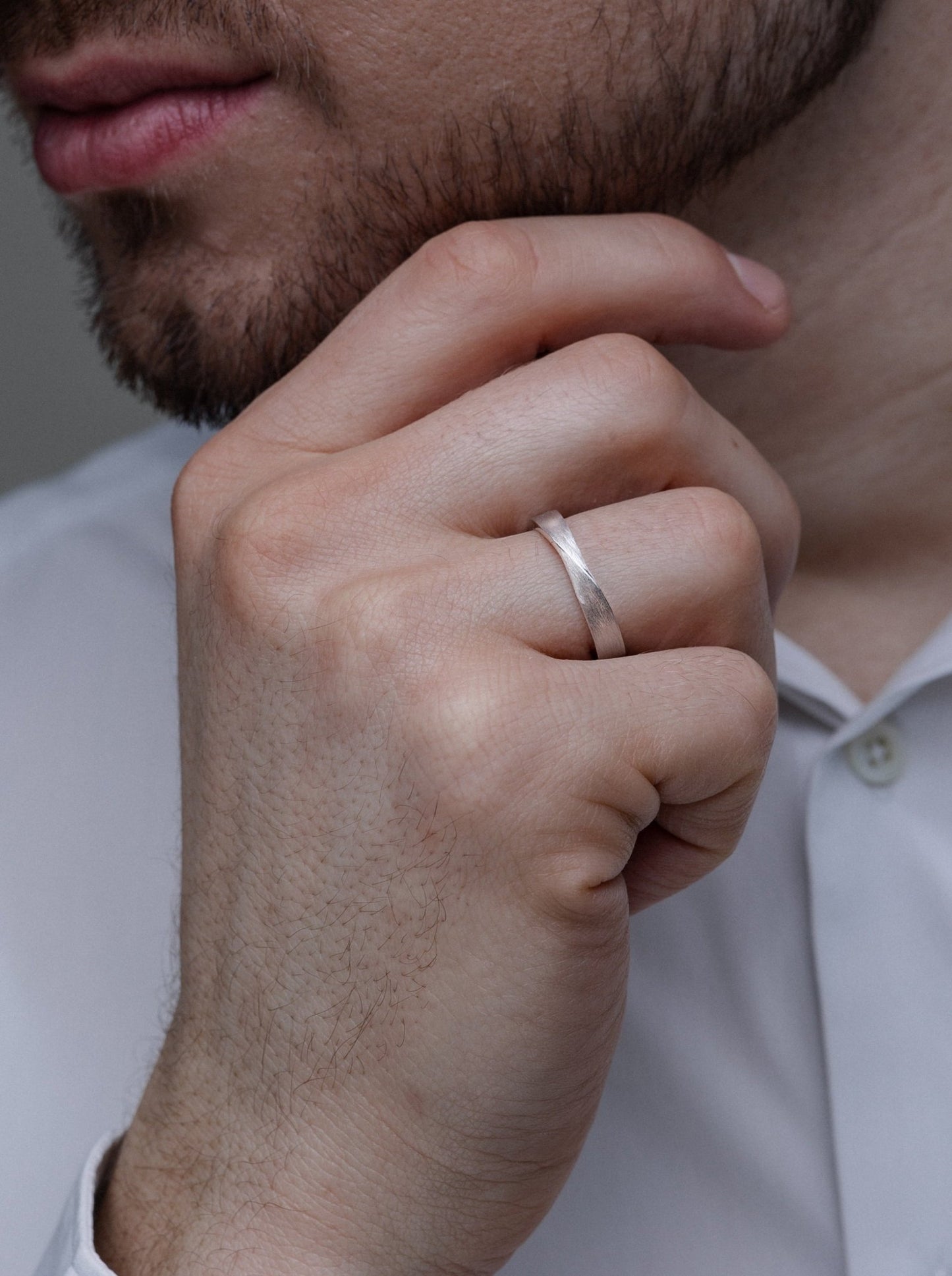 Mobius wedding rings with diamonds - couple rings - couple wedding bands - curved wedding bands - escorialjewelry