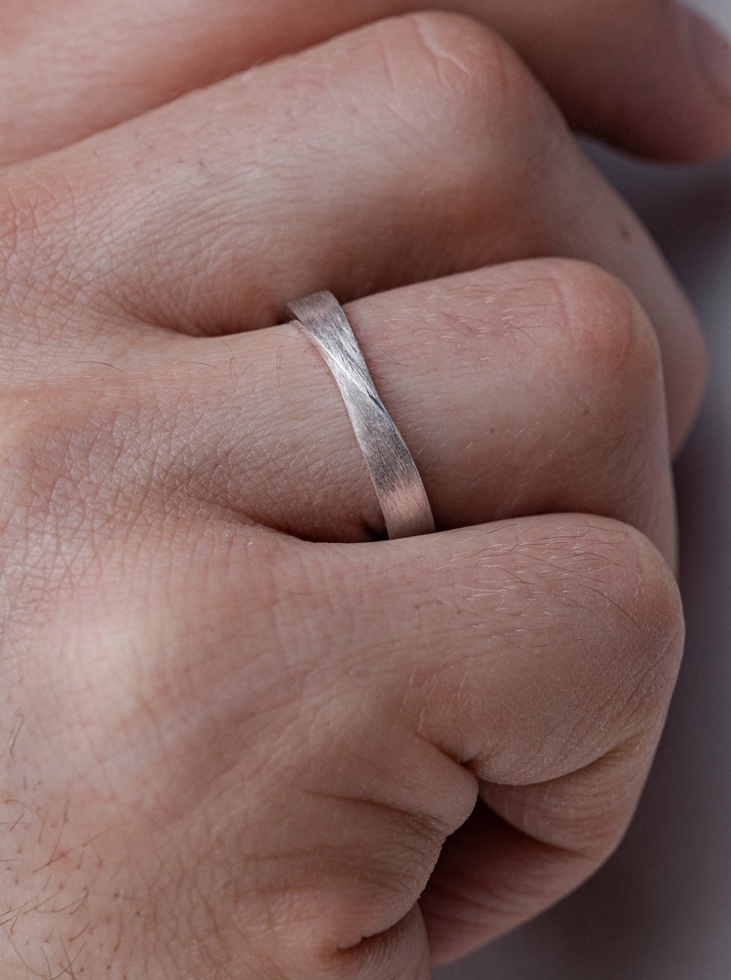 Mobius wedding rings with diamonds - couple rings - couple wedding bands - curved wedding bands - escorialjewelry