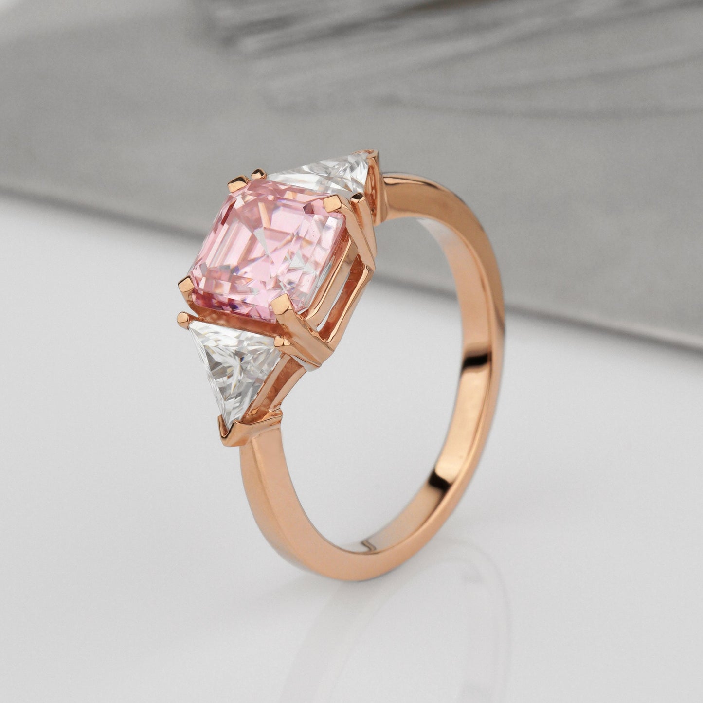 rose gold engagemenr ting