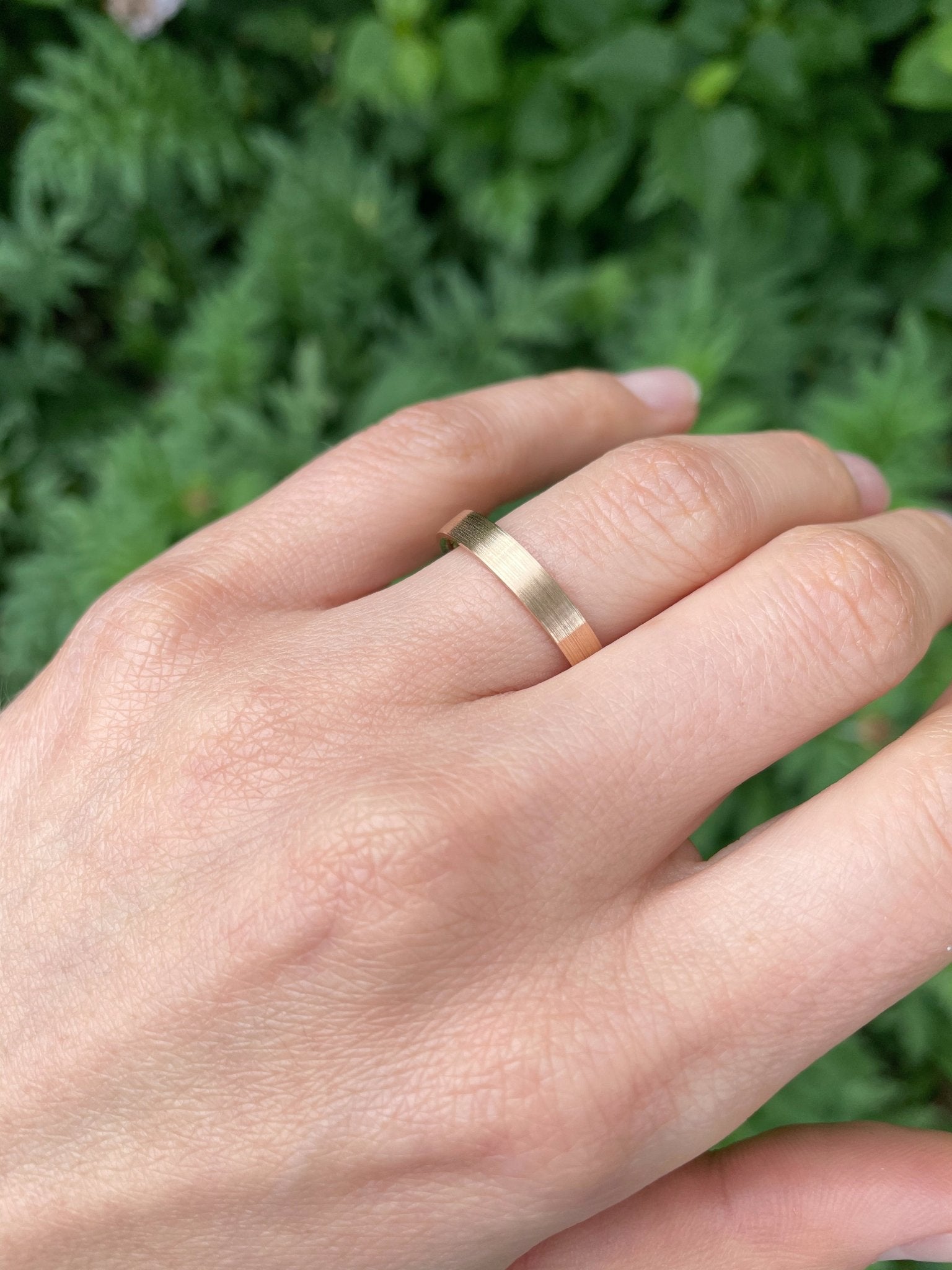 Plain wedding bands with diamond - classic wedding band - classic wedding bands - couple rings - escorialjewelry