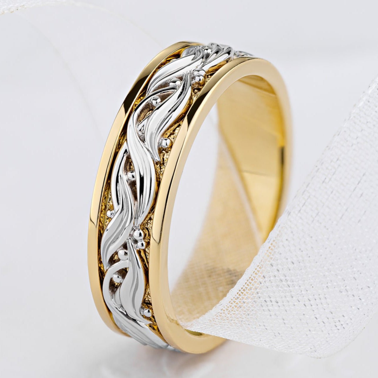 Two - tone floral wedding band - 14k gold band - 14k gold ring - boho wedding ring - escorialjewelry