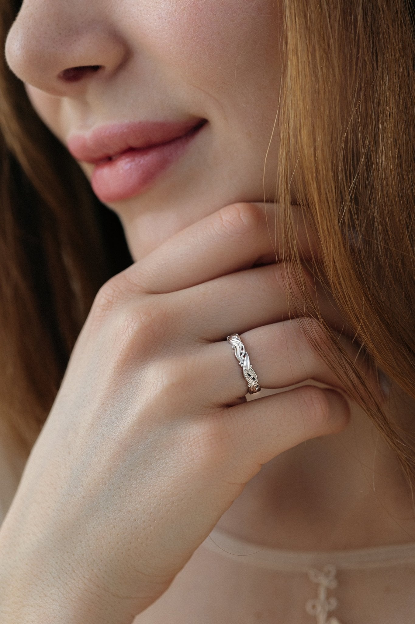 Wedding band with floral pattern - 14k gold band - 14k gold ring - boho - escorialjewelry