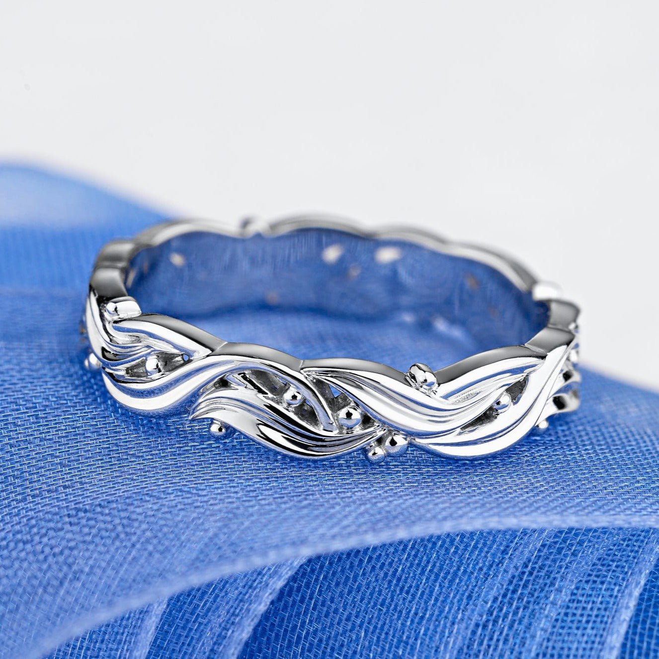 Wedding band with floral pattern - 14k gold band - 14k gold ring - boho - escorialjewelry