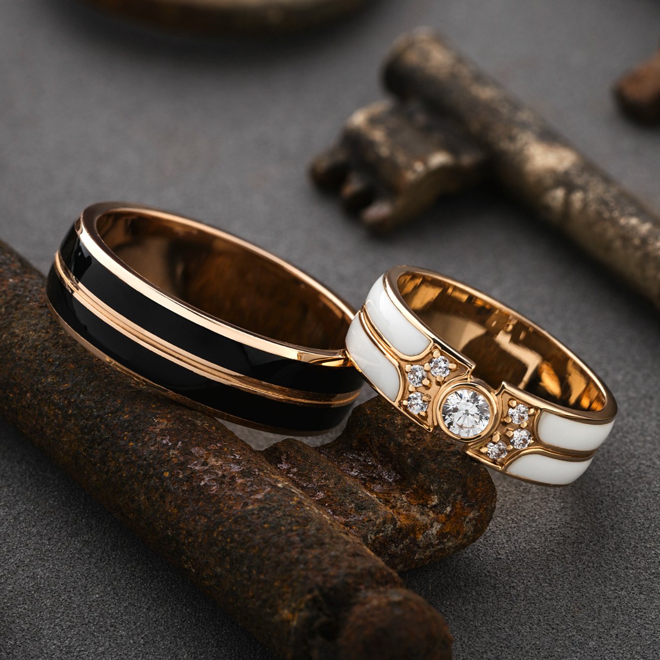 Wedding ringse set with enamel - black enamel band - classic diamond band - classic wedding bands - escorialjewelry