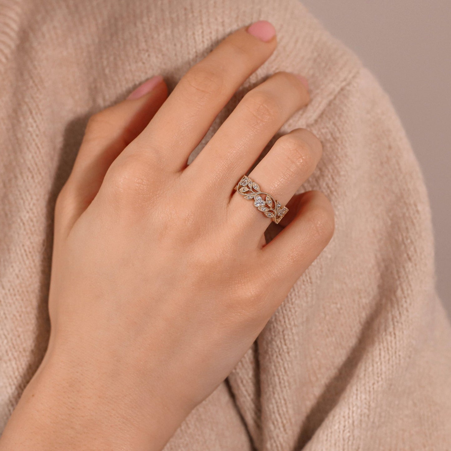 Wide floral wedding band - 14k gold band - 14k gold ring - boho - escorialjewelry