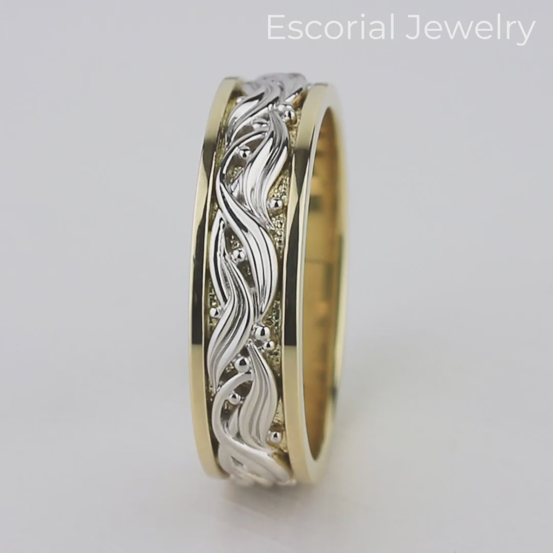 Gold wedding band women. Gold nature ring. Womens gold ring. Unique wedding ring. Gold floral ring. Wedding band women. Leaf Wedding Band. Rustic wedding band. Boho wedding ring