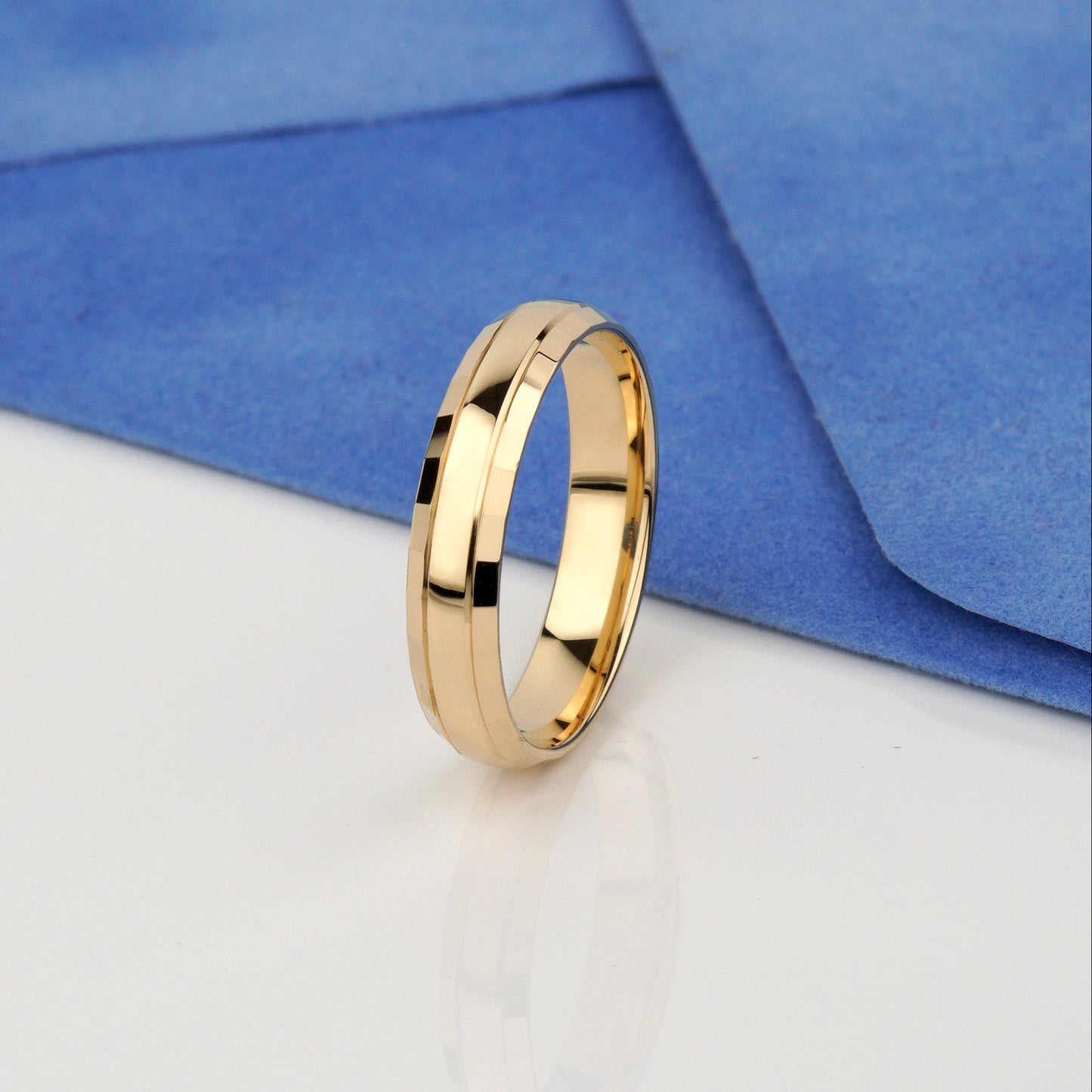 14k gold classic  wedding ring set- elegance and daily wearability