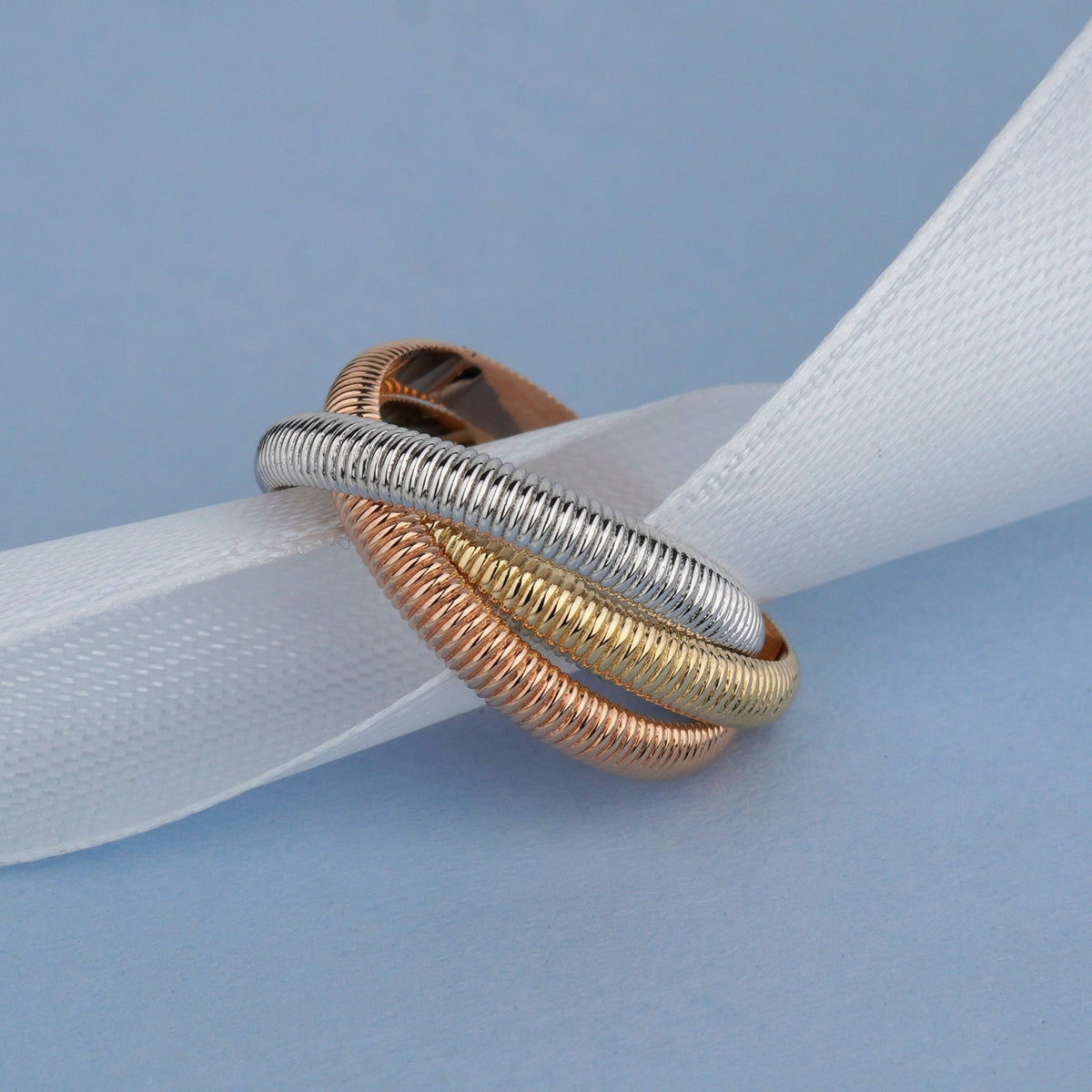 Tri Color Rolling Ring. Trinity gold ring – escorialjewelry