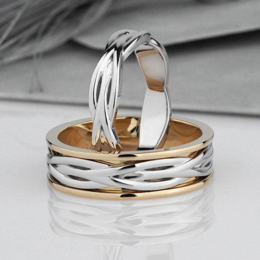 Couple wedding rings set with matching design - escorialjewelry