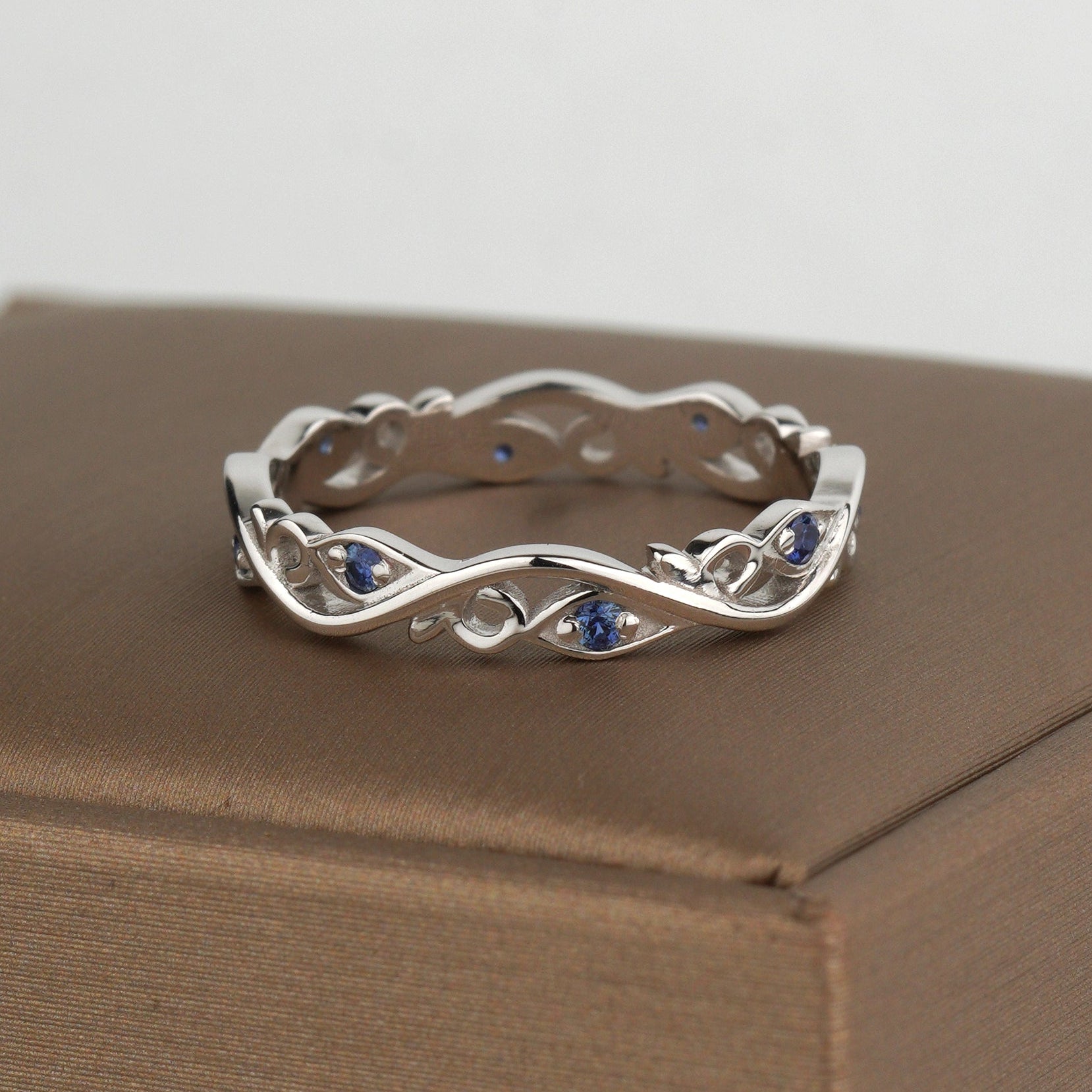 dainty sapphire ring 