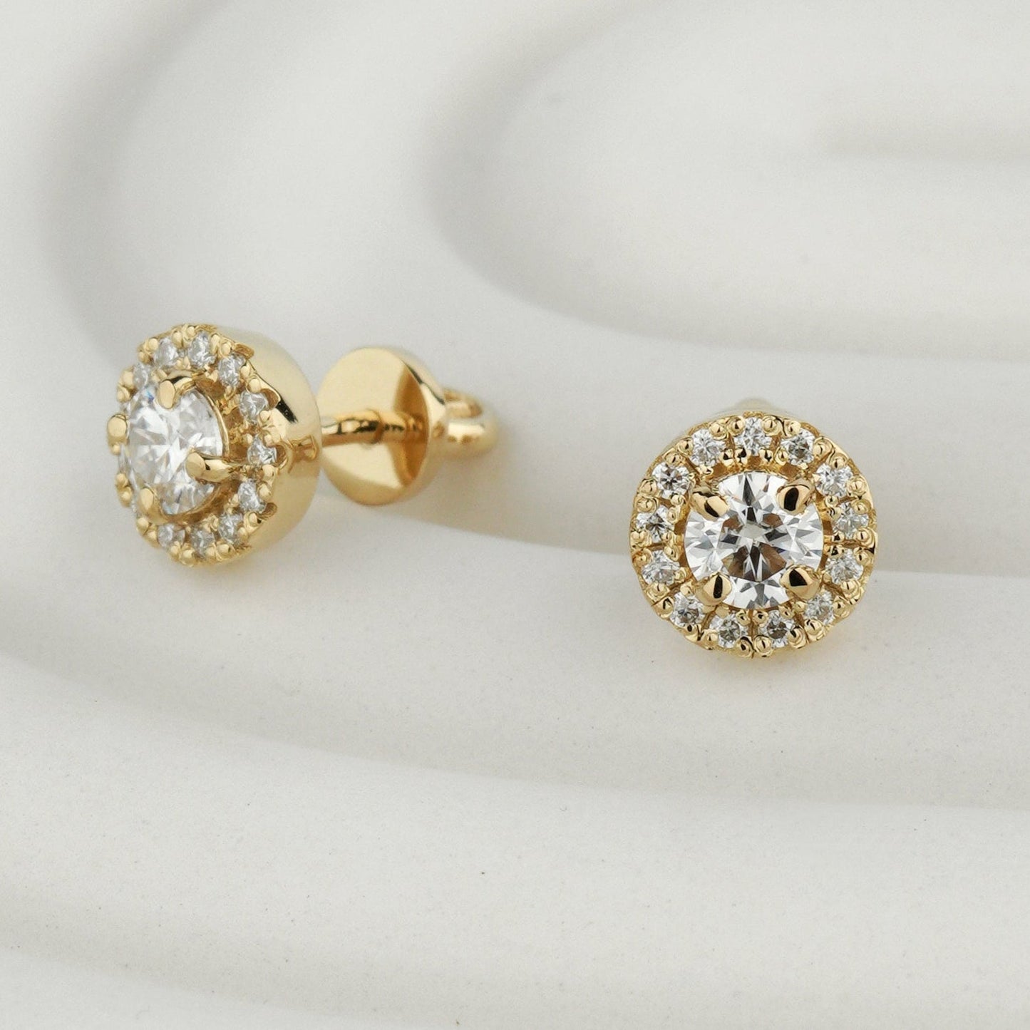 Gold Diamond Stud Earrings - 14k gold stud earrings - Dainty gold stud earrings - diamond stud earrings - escorialjewelry