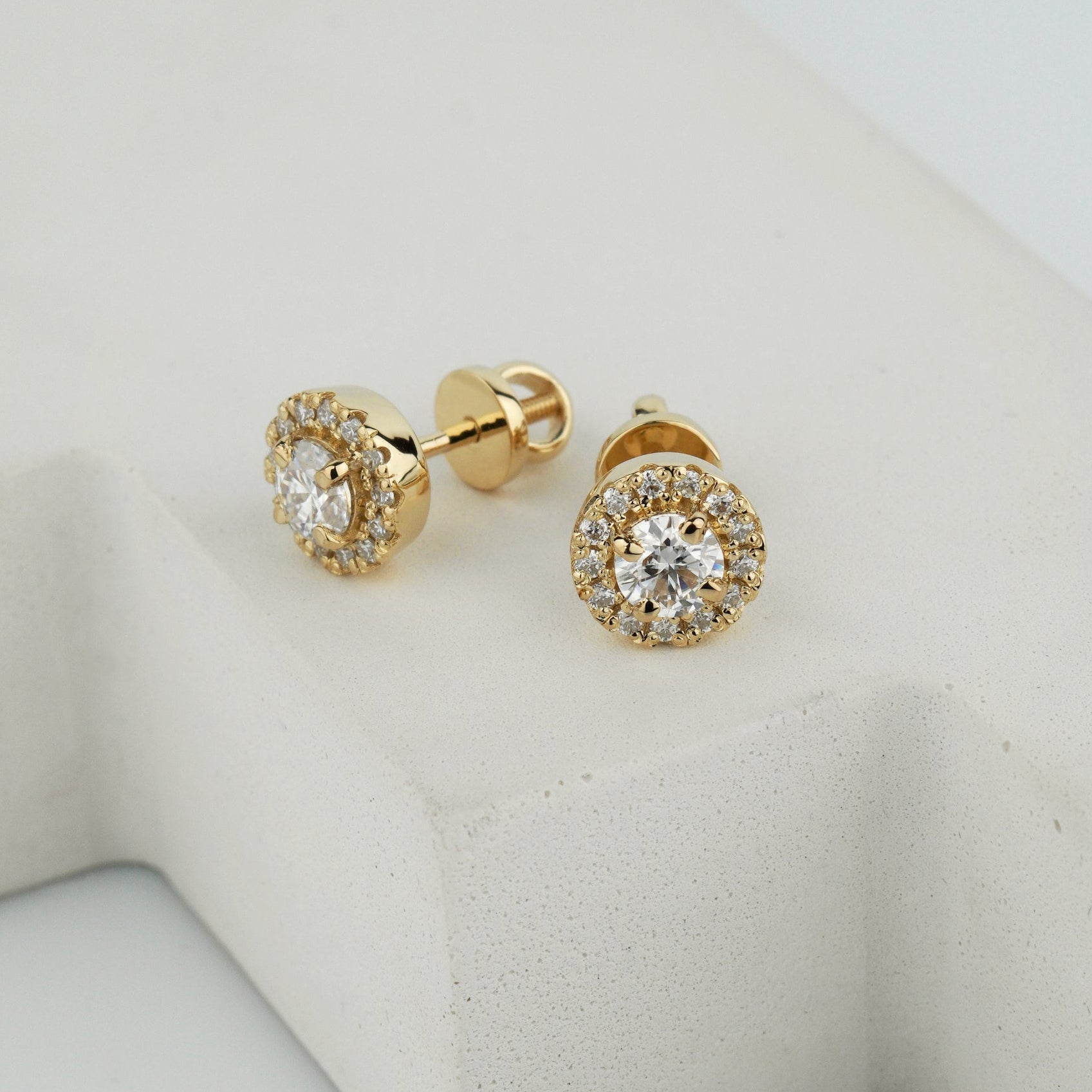 Gold Diamond Stud Earrings - 14k gold stud earrings - Dainty gold stud earrings - diamond stud earrings - escorialjewelry