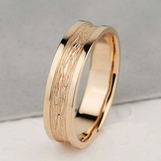 Gold wedding band with textured surface - escorialjewelry