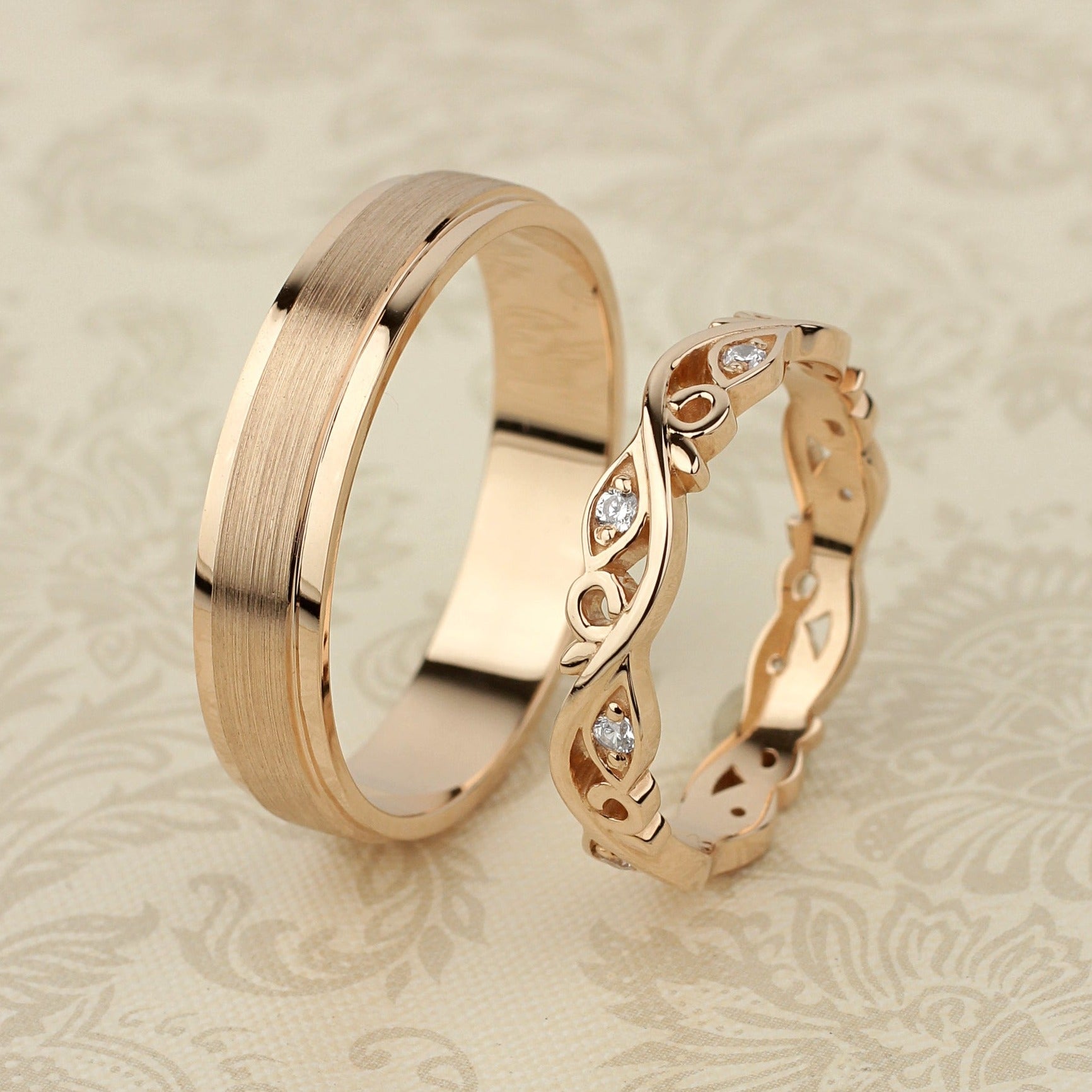 His and hers wedding bands set - couple rings - couple wedding bands - diamond gold band - escorialjewelry