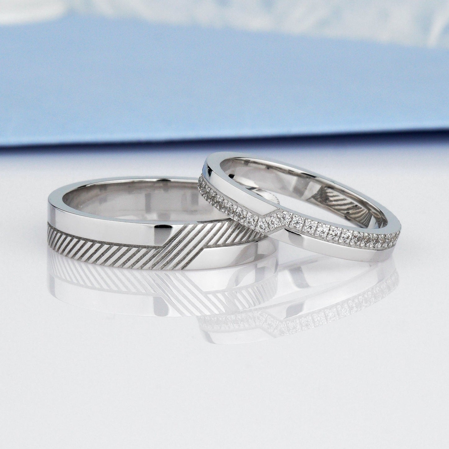 His and hers wedding rings set - couple rings - couple wedding bands - curved wedding bands - escorialjewelry