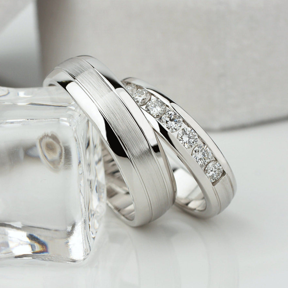 Matching Wedding Bands Set With Diamonds Couple Rings Couple Wedding matching-wedding-bands-set-with-diamonds-couple-rings-couple-wedding