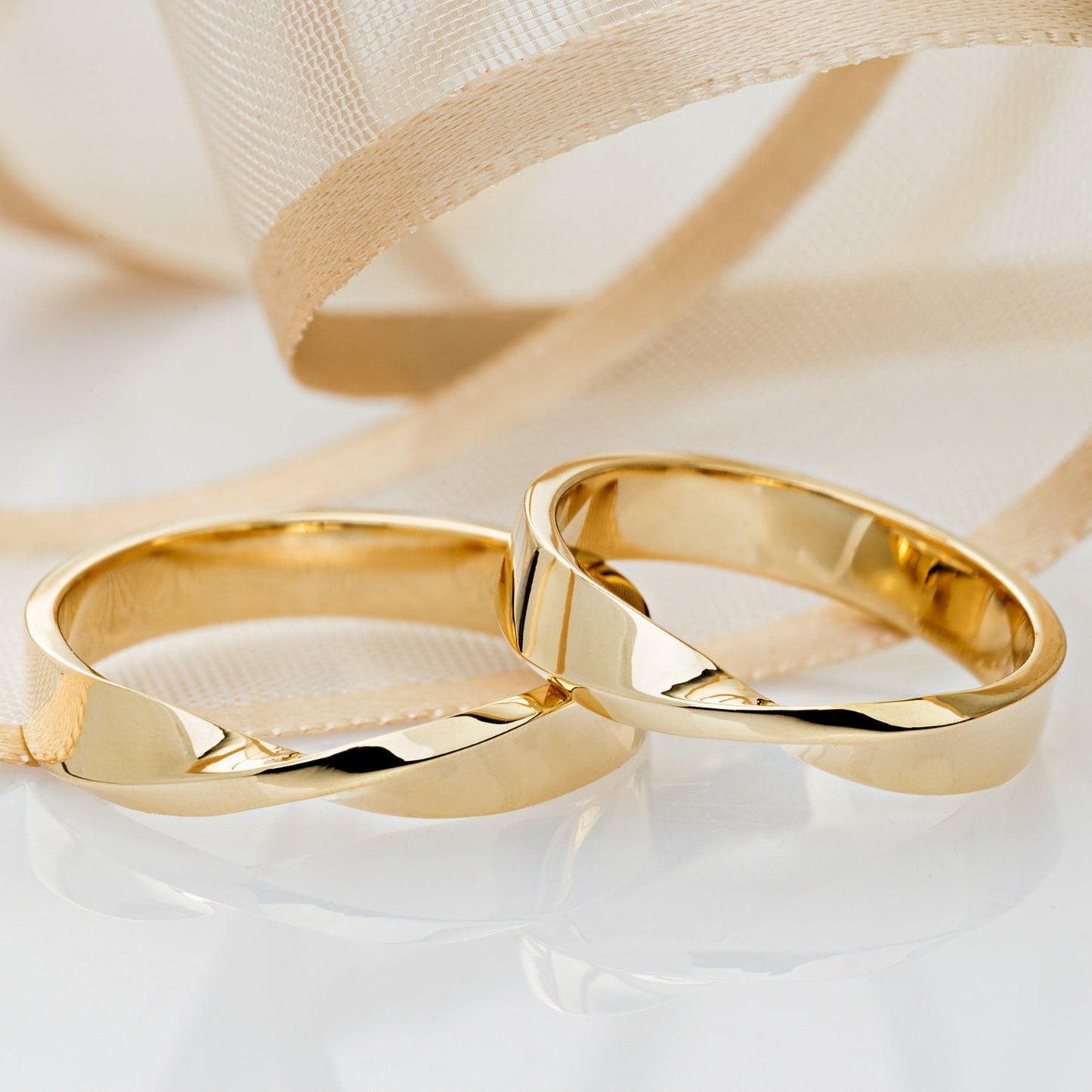 Möbius Wedding Bands custom - couple rings - couple rings set - couple wedding bands - escorialjewelry