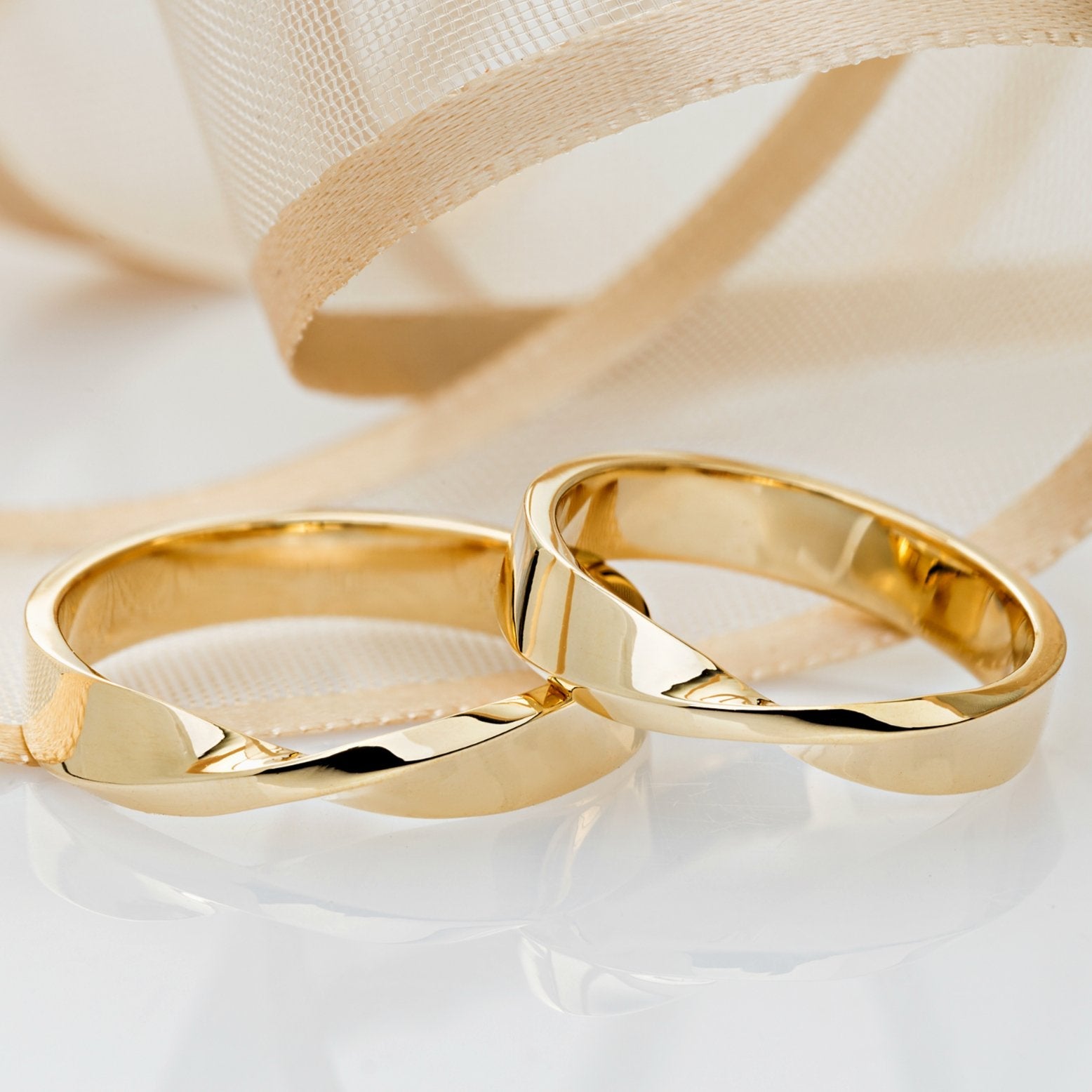 Möbius Wedding Bands custom - couple rings - couple rings set - couple wedding bands - escorialjewelry