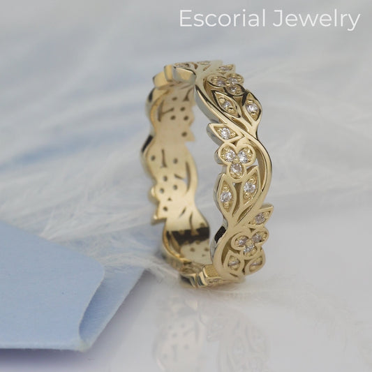 rustic gold band -rustic wedding ring- 5 mm wide