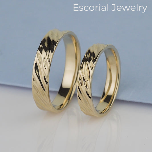 textured wedding rings