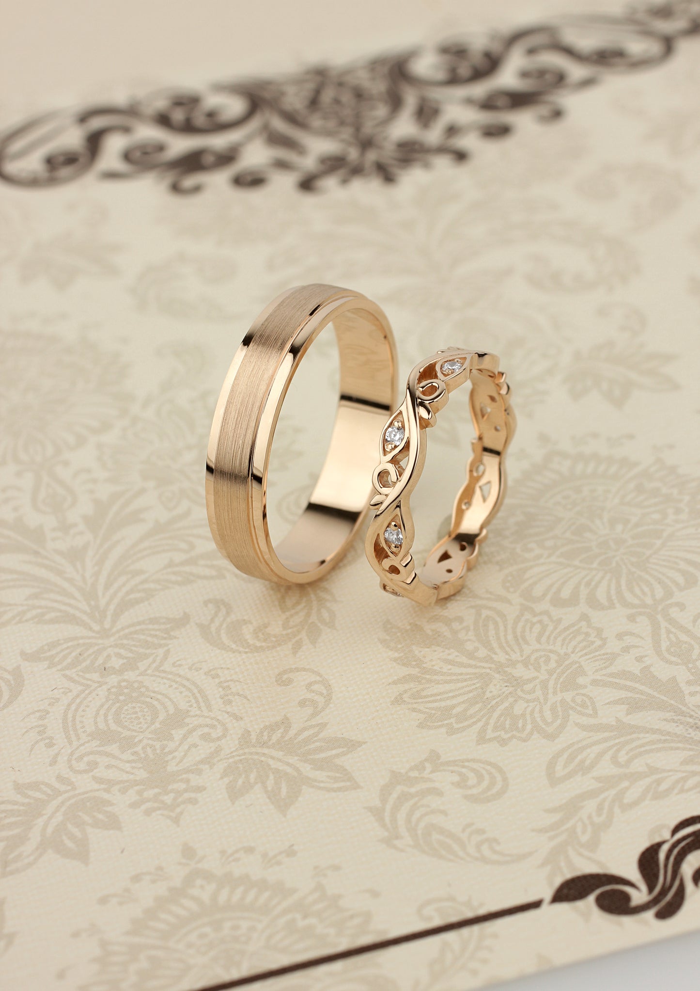 custom wedding rings set
