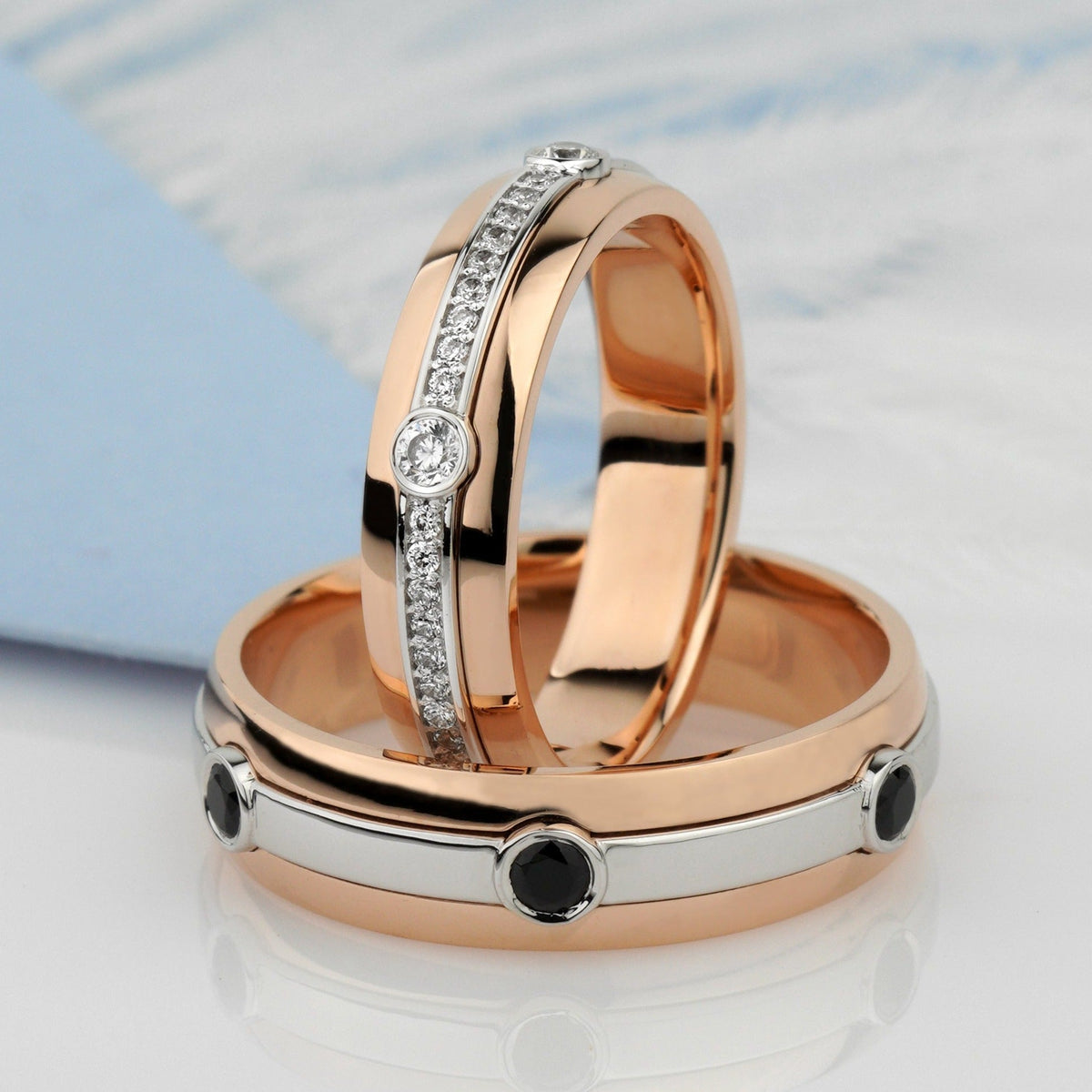 Two-tone wedding bands set with black and white diamonds - black Two-tone wedding bands set with black and white diamonds - black