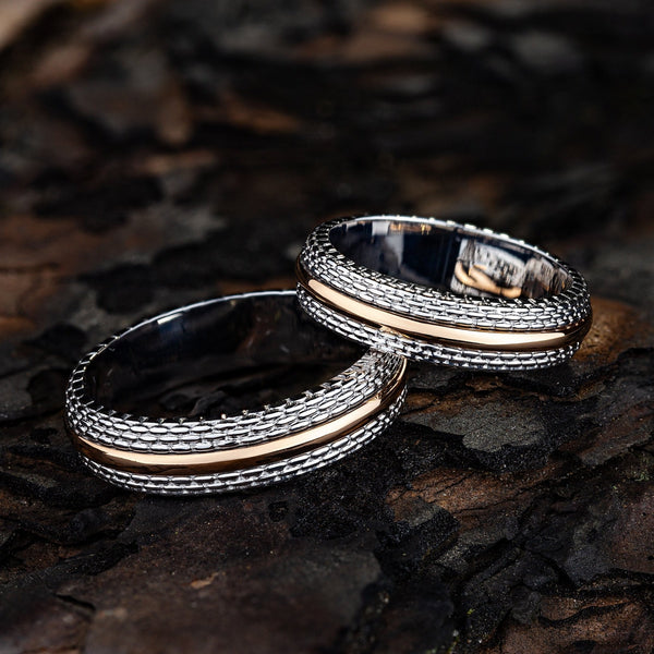 Two-tone wedding rings set with texture - wedding rings couple wedding ...