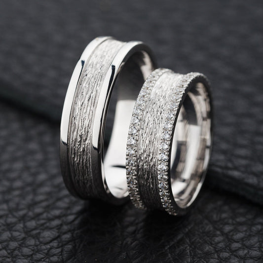 Wedding rings with texture and diamonds - couple rings - couple rings set - couple wedding bands - escorialjewelry