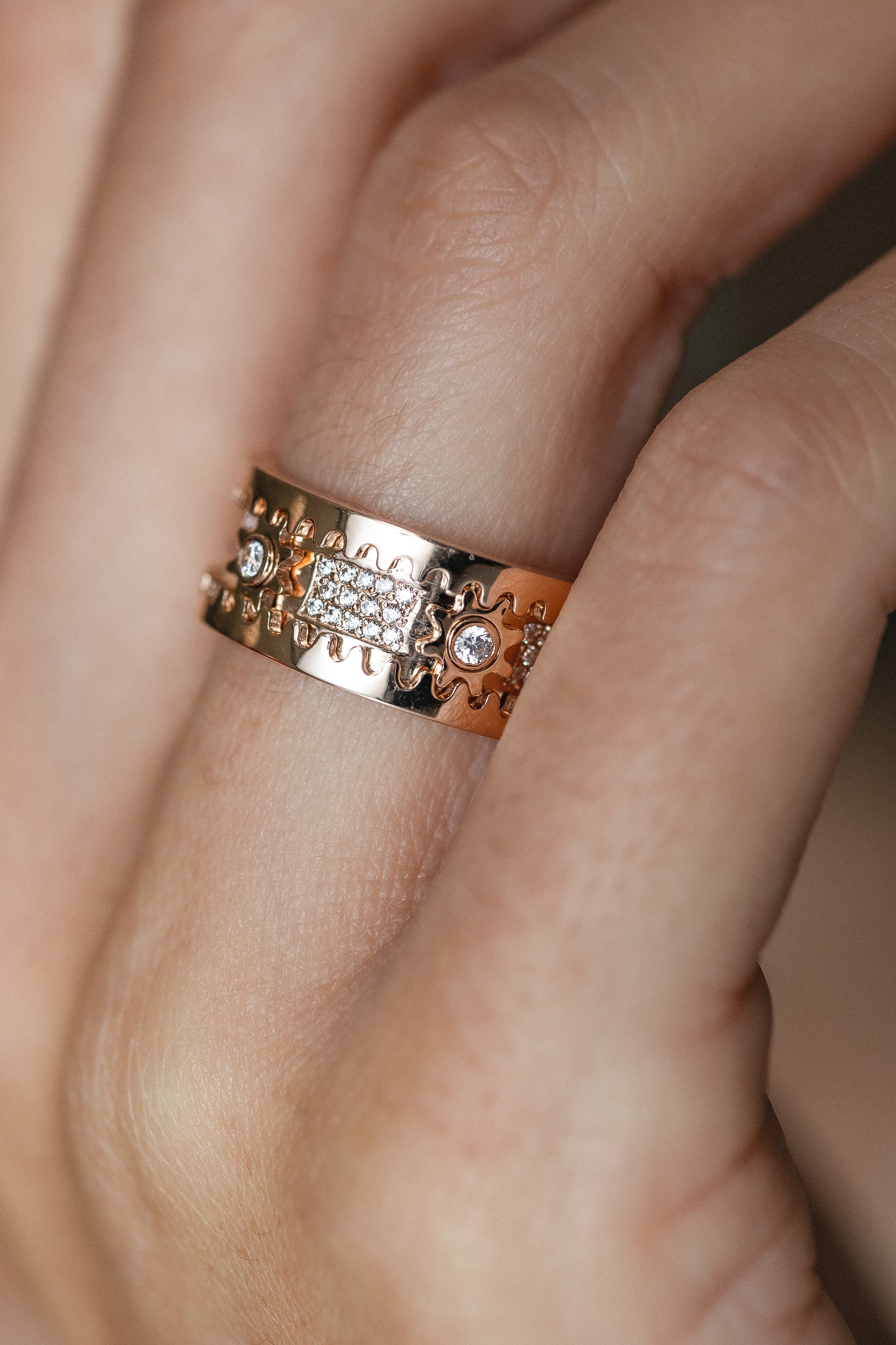 Unique gold spinner ring. Wide wedding band. Women's gold ring. Gold statement ring. Spinner ring for Men & Women. Rotating Fidget Ring.. Diamond wedding band. Unique diamond ring. Spinning gold ring