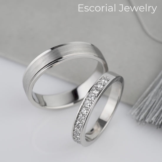 Gold wedding bands set with diamonds. White gold wedding bands. His and hers wedding rings. Diamond wedding rings. Dimond rings set. White gold and diamonds rings. Brisdal rings set.Matching couple rings.