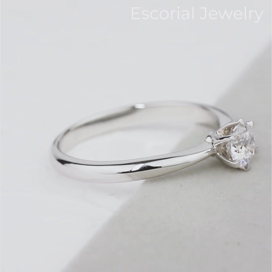 Solitaire Diamond Ring. Engagement Ring. Round Brilliant Cut Diamond ring. Diamond engagement ring. Classic engagement ring.