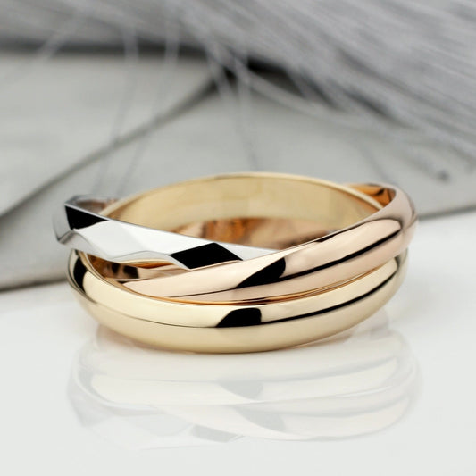 Gold Interlocking ring. Trinity Rolling Ring. Triple gold band. Tri color ring. Stackable Ring. Anniversary Ring. Russian Wedding Band. Women's gold ring. Unique wedding ring. Trinity ring