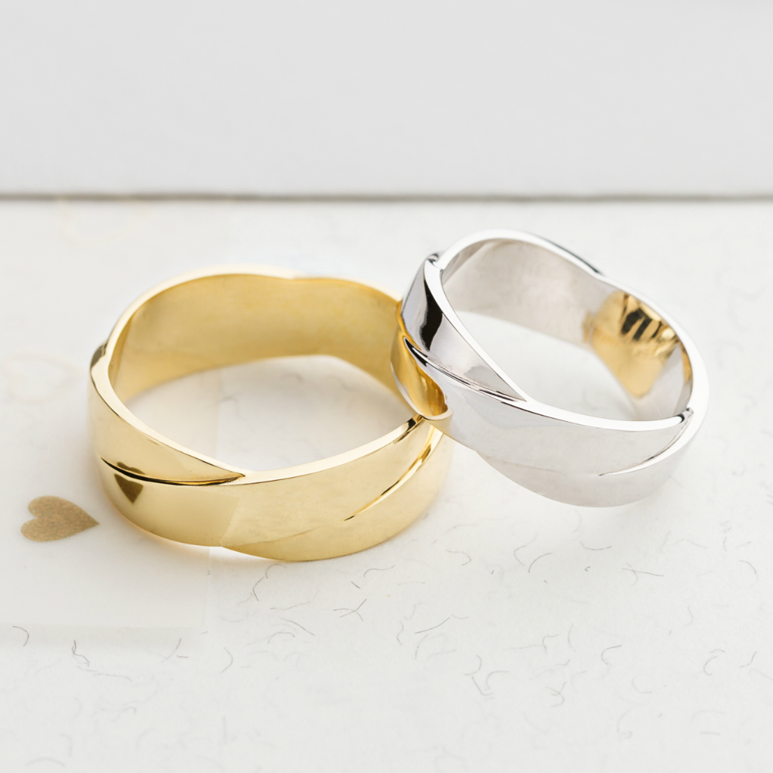Unique wedding bands set. Gold wedding rings. Braided wedding bands. Twiated wedding rings. Couple ringd set. Solid gold wedding bands