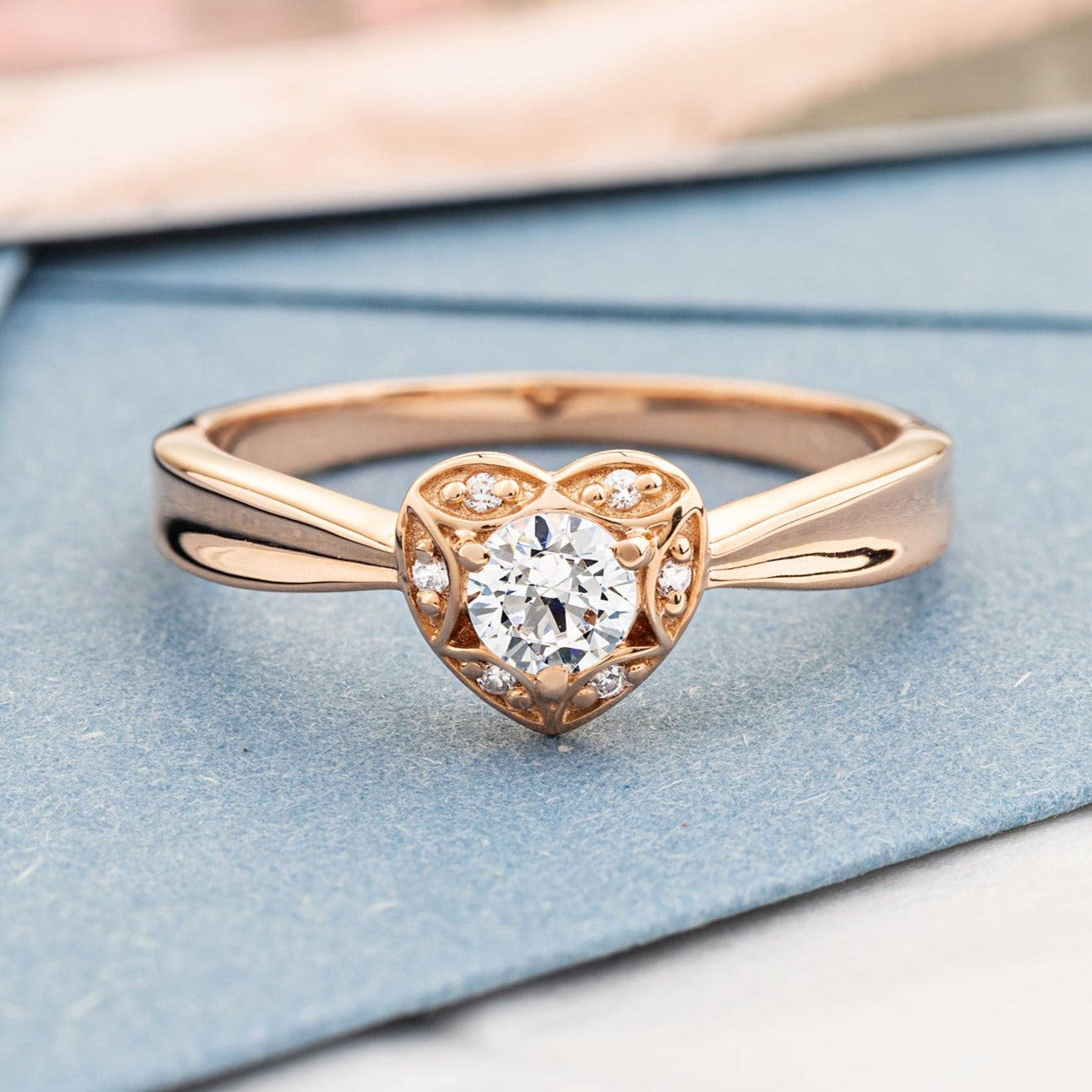 Heart shaped engagement ring with natural diamonds. Diamond engagement ring. Proposal ring. Anniversary ring. Gold diamond ring.Ring for her. Diamond proposal ring. Rose gold engagement ring. 